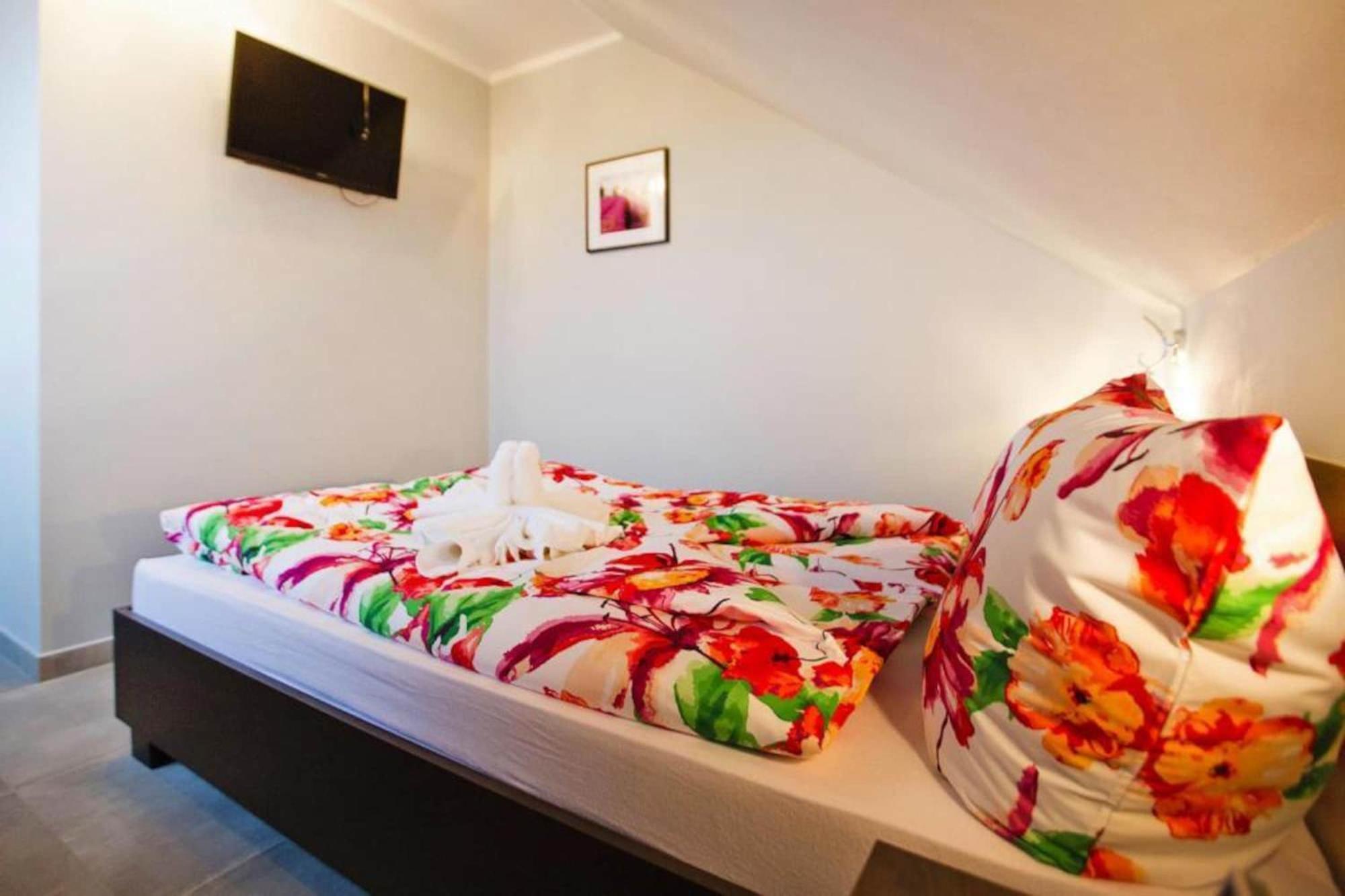 Comfortable Premium Class Apartment Shared Swimming Pool Gaski エクステリア 写真